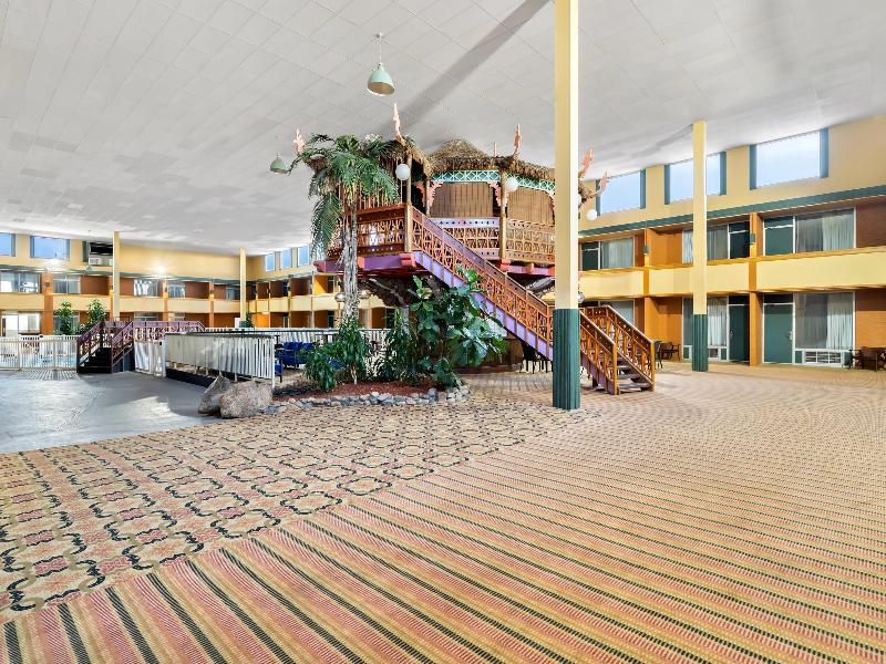 Suburban Studios Kearney image