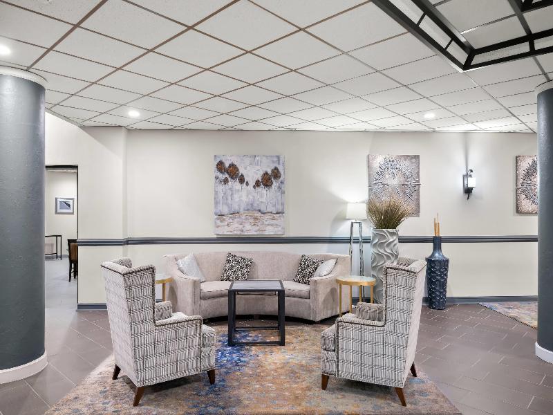 Suburban Studios Kearney image 5