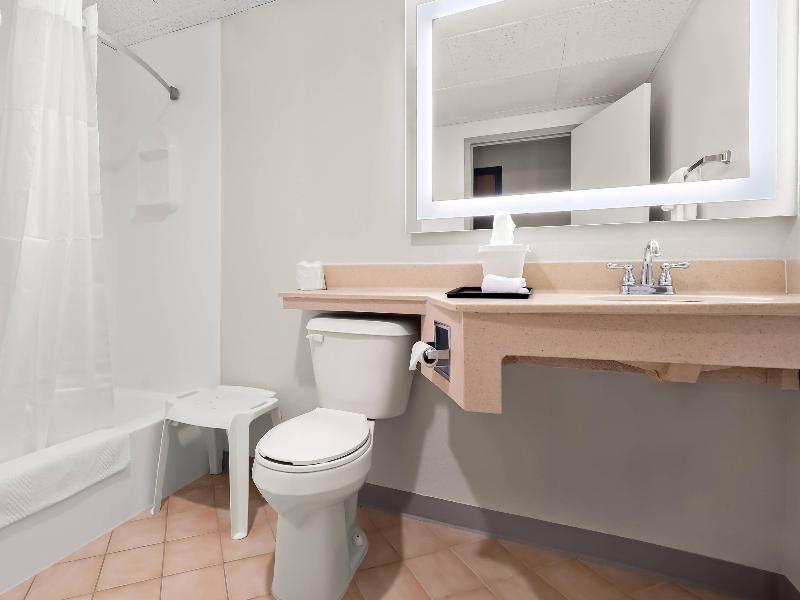 Suburban Studios Kearney image