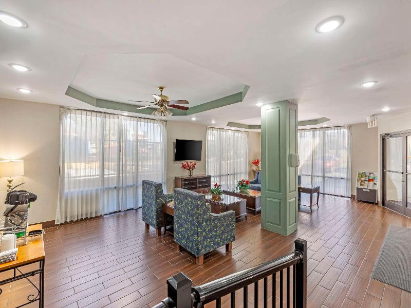 Suburban Studios Orangeburg image