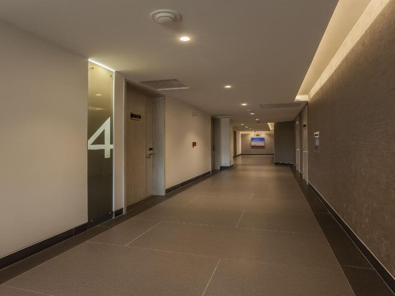 Hotel Park 85 image