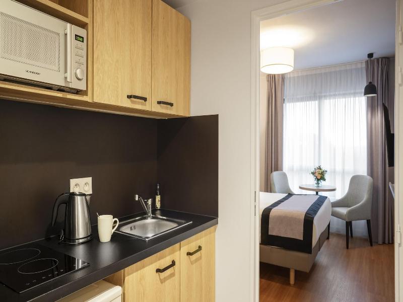 Residhome Paris Senart image