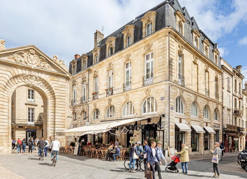 Hotel Madame image
