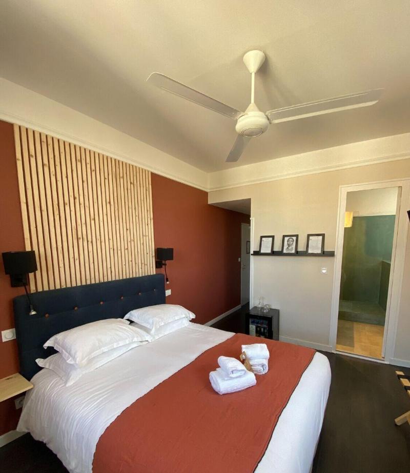 Hotel Madame image