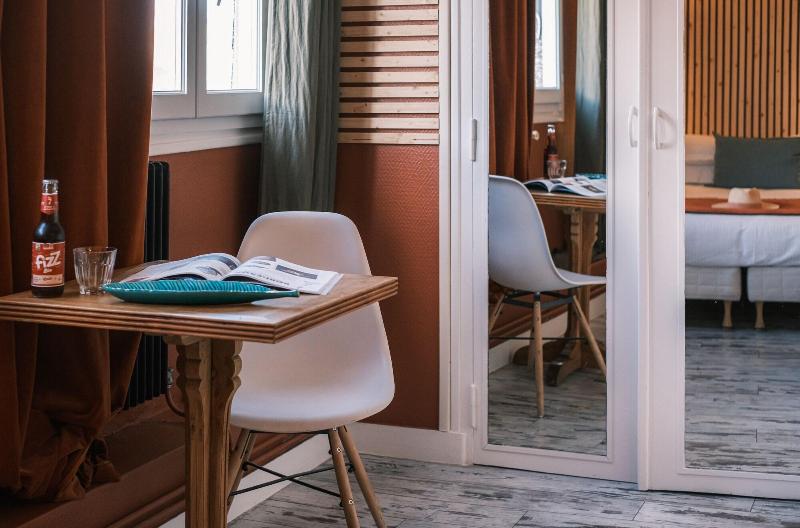 Hotel Madame image