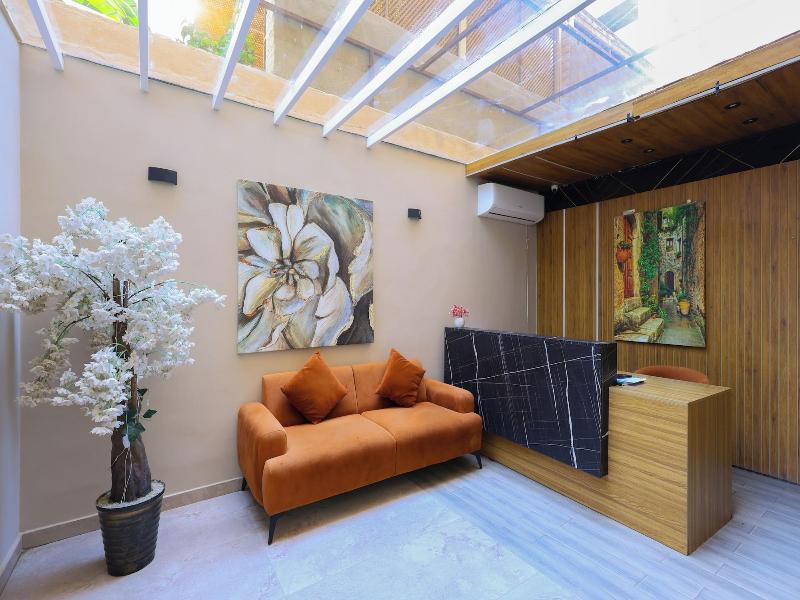 Elite Boutique Hotel image