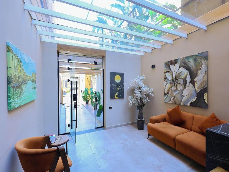 Elite Boutique Hotel image