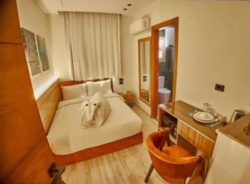 Elite Boutique Hotel image
