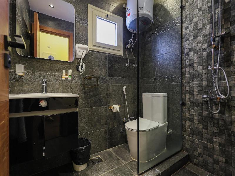 Elite Boutique Hotel image