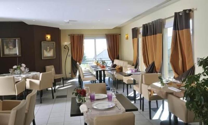 Hã´tel-restaurant De La Tour image