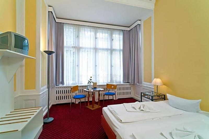 Hotel Vivaldi Berlin Am Kurfv Rstendamm image