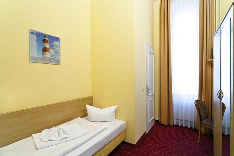 Hotel Vivaldi Berlin Am Kurfv Rstendamm image