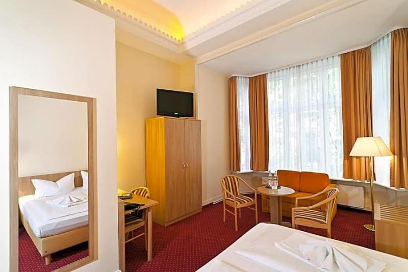 Hotel Vivaldi Berlin Am Kurfv Rstendamm image