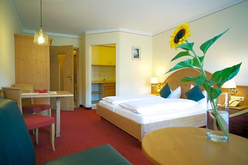 Hotel Salzburger Hof image