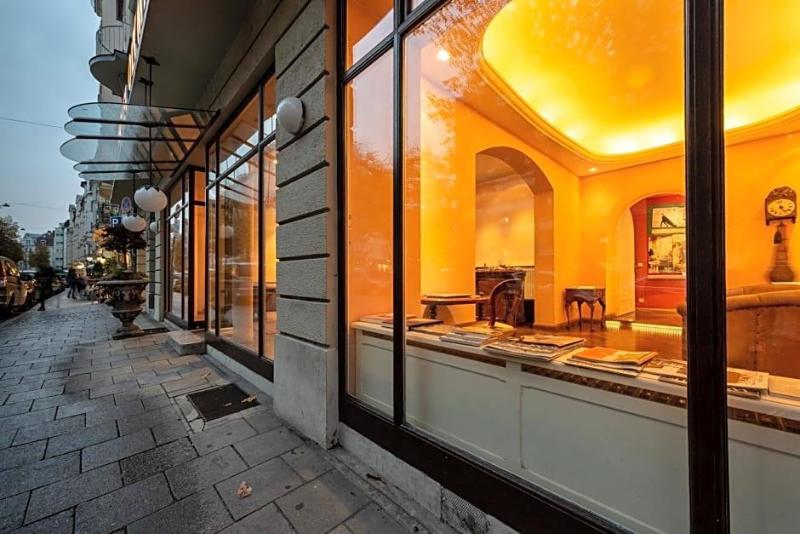 Hotel Olympic image