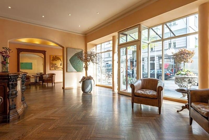 Hotel Olympic image