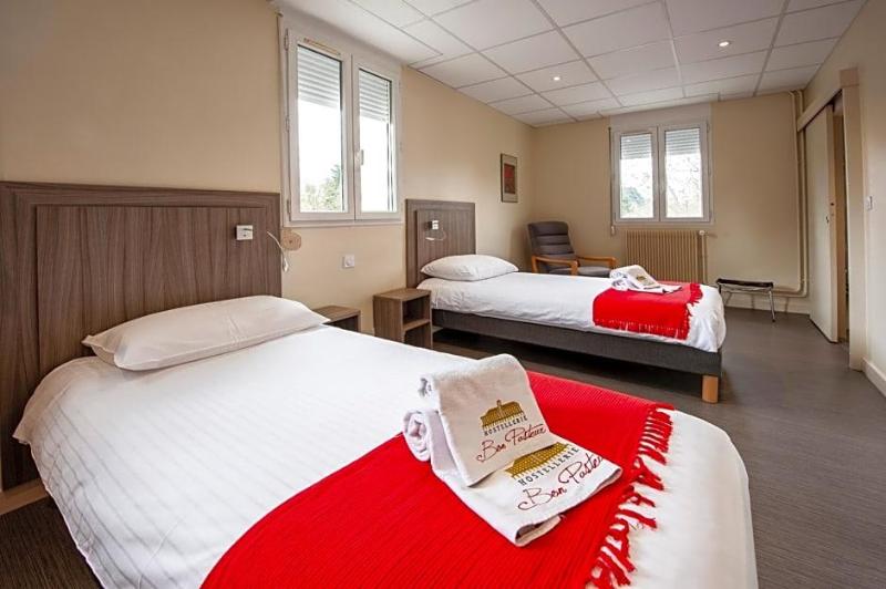Hostellerie Bon Pasteur image