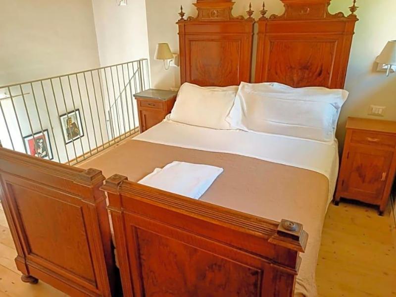 Relais Real Collegio image
