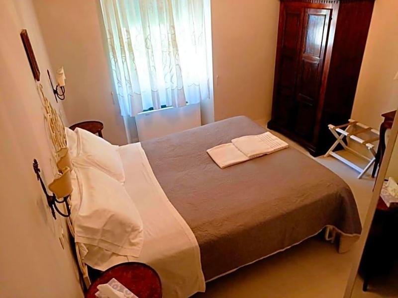 Relais Real Collegio image