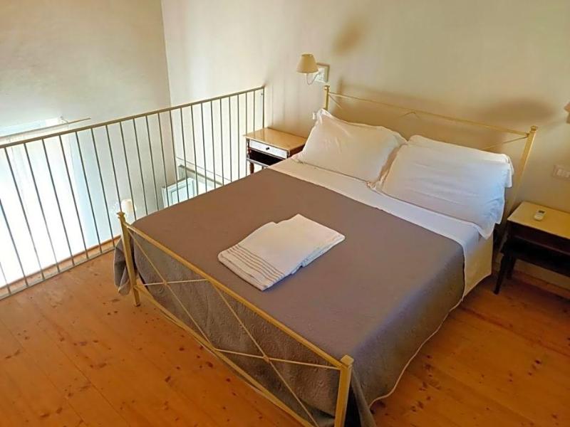 Relais Real Collegio image