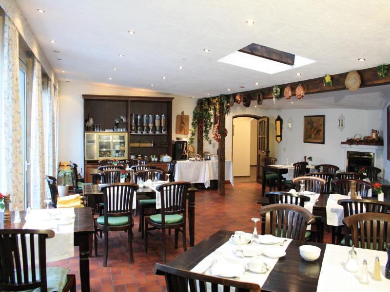 Isenburger Hof image