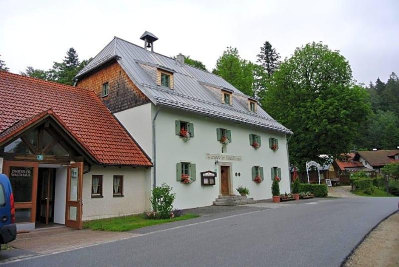 Zwieseler Waldhaus image