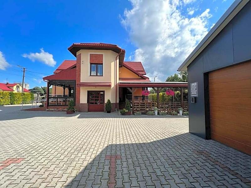 Hotel Ostoja image