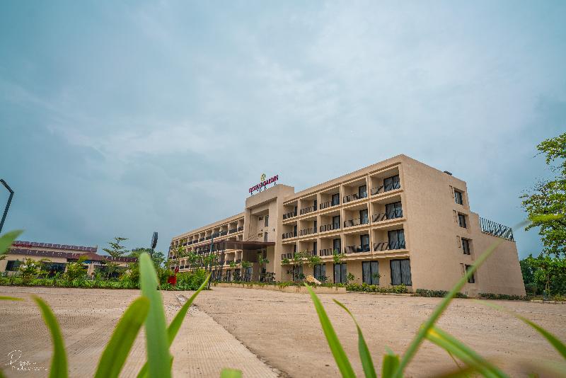 Hotel Omaya Garden image