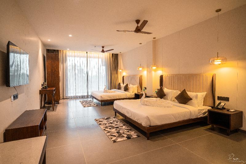 Hotel Omaya Garden image