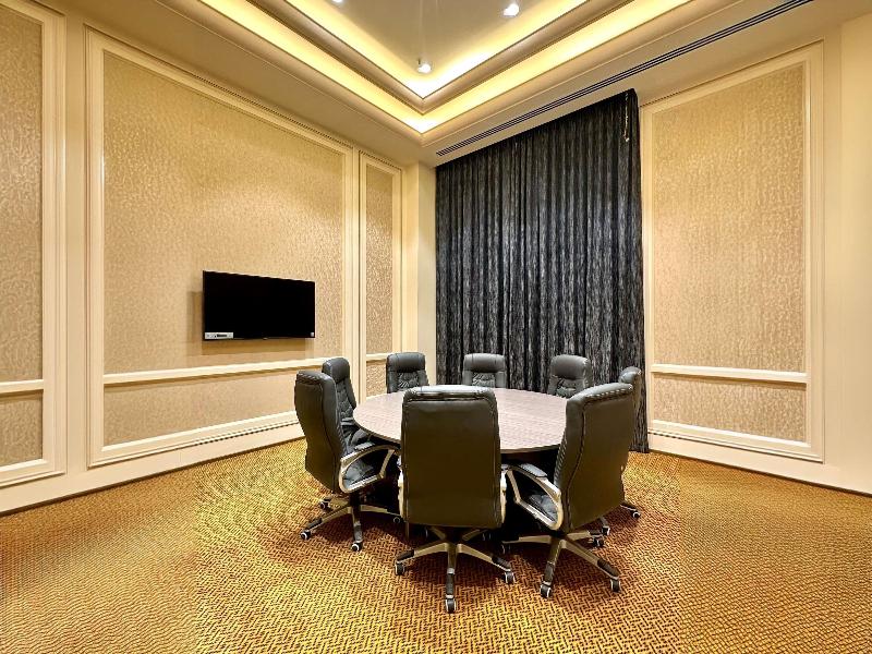 Mercure Muscat image