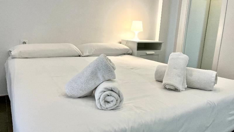 Cruzconde Apartments & Suites image