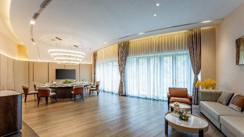Holiday Inn Hainan Xiangshui Bay image