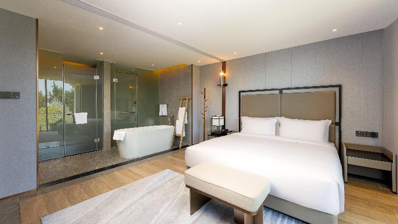 Holiday Inn Hainan Xiangshui Bay image