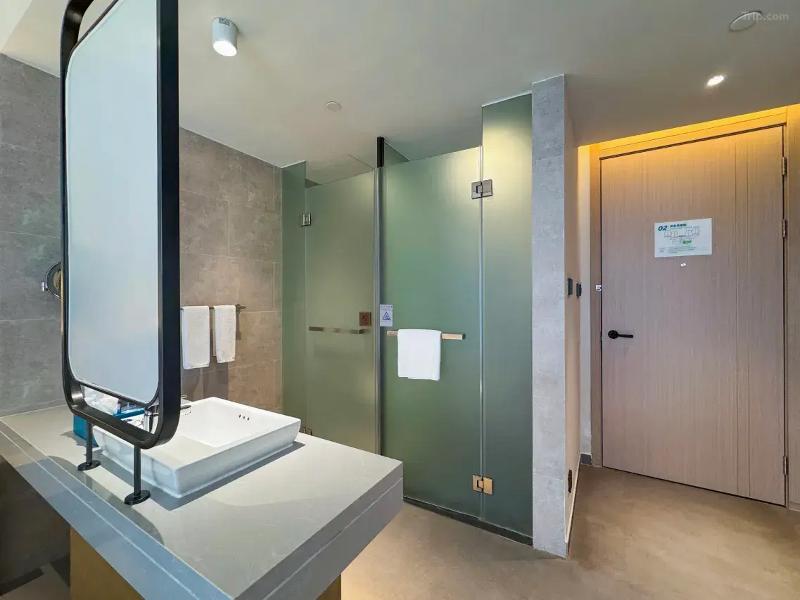 Holiday Inn Hainan Xiangshui Bay image