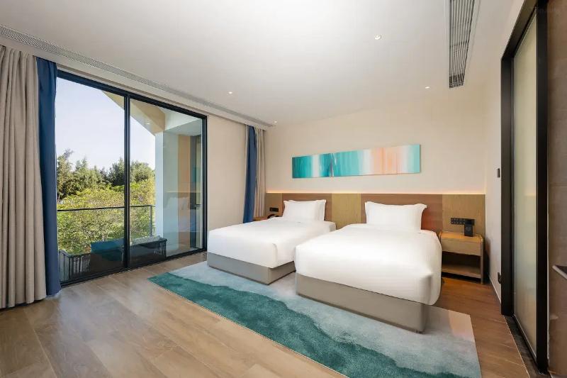 Holiday Inn Hainan Xiangshui Bay image