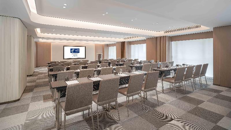 Holiday Inn Express Xi An Fengdong image