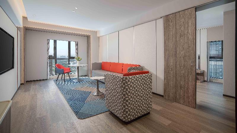 Holiday Inn Express Xi An Fengdong image
