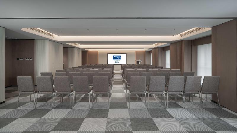 Holiday Inn Express Xi An Fengdong image
