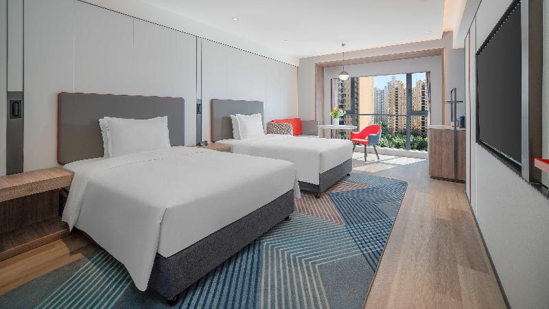 Holiday Inn Express Xi An Fengdong image