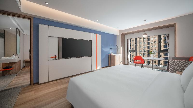 Holiday Inn Express Xi An Fengdong image