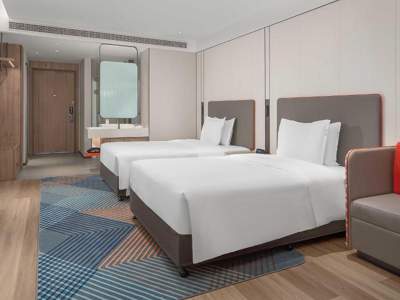 Holiday Inn Express Xi An Fengdong image
