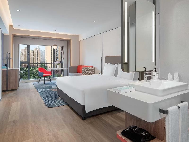 Holiday Inn Express Xi An Fengdong image