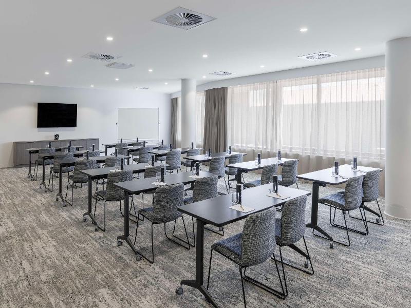 Punthill Tuggeranong image