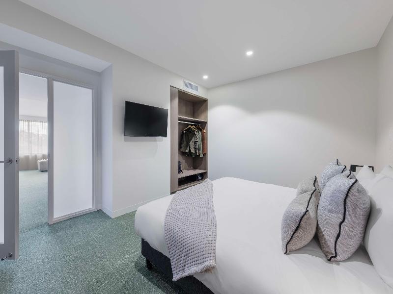 Punthill Tuggeranong image