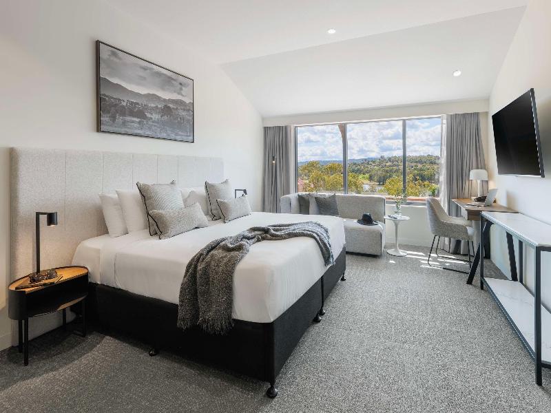 Punthill Tuggeranong image