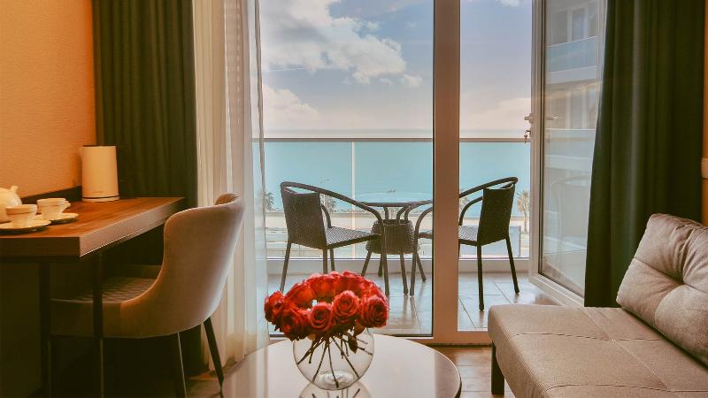 Sunrise Residence image 7