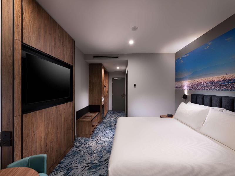 Doubletree By Hilton Hobart image