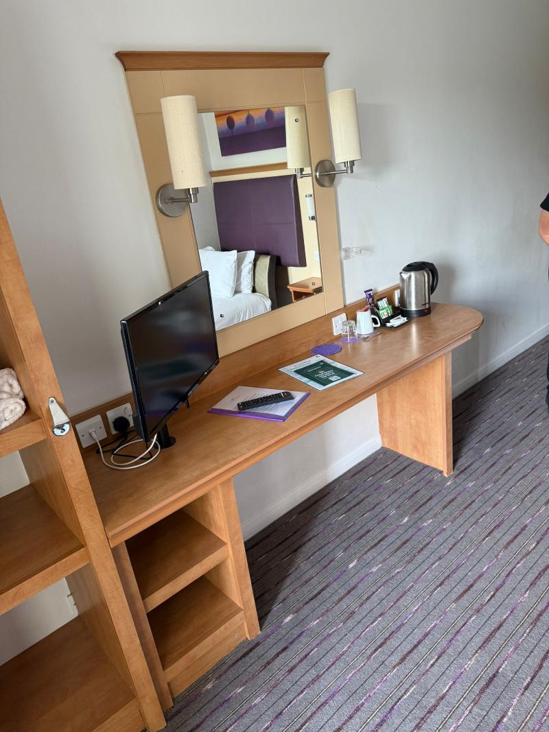 Willen Lodge Hotel image