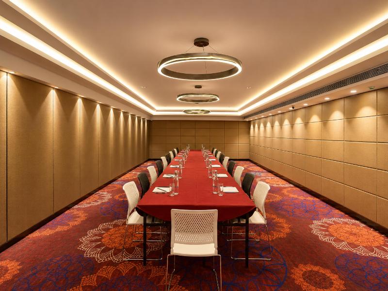 The Elite A Member Of Radisson Individuals