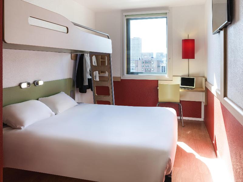 Ibis Budget Lyon Centre Gare Part Dieu image